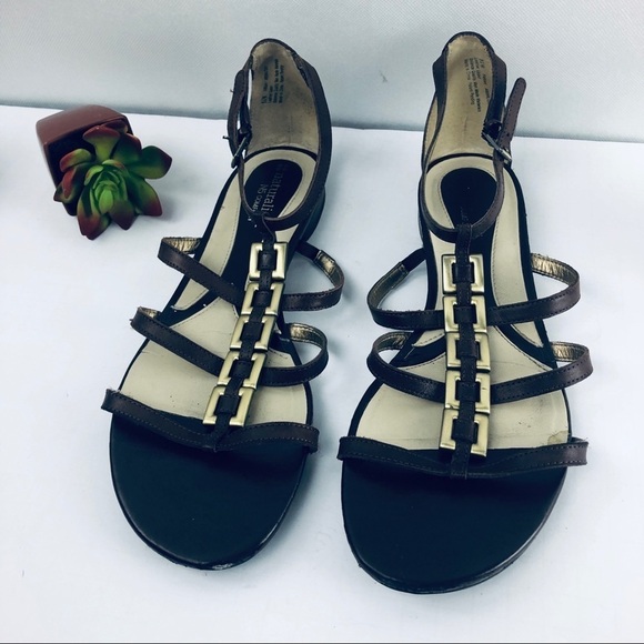 Neutralizers Black‎ and gold (Farah)sandals 6.5M - Picture 1 of 8